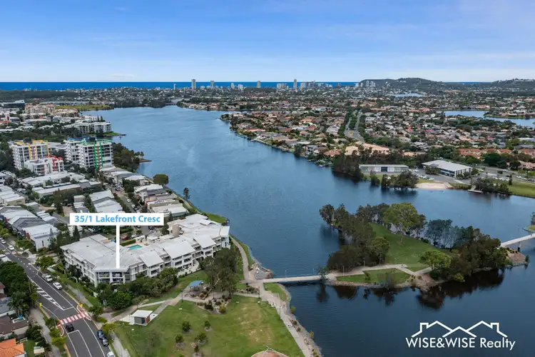 35/1 Lakefront Crescent, Varsity Lakes QLD 4227