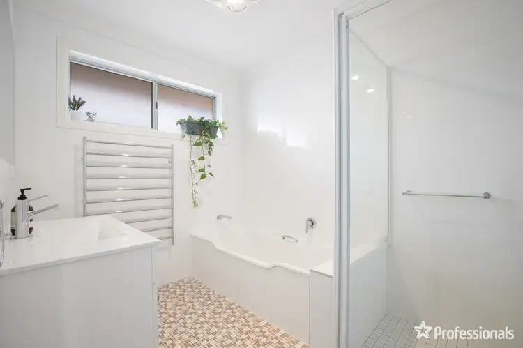 Sixth view of Homely house listing, 11 Chestnut Avenue, Armidale NSW 2350