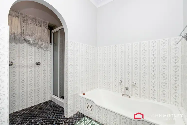 Fourth view of Homely house listing, 5 Norfolk Avenue, Lake Albert NSW 2650
