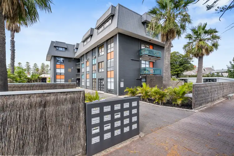 Main view of Homely unit listing, 19/38 Gordon Street, Glenelg SA 5045