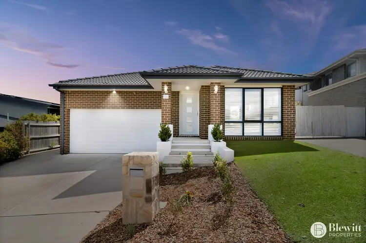 13 Deucem Smith Street, Bonner ACT 2914