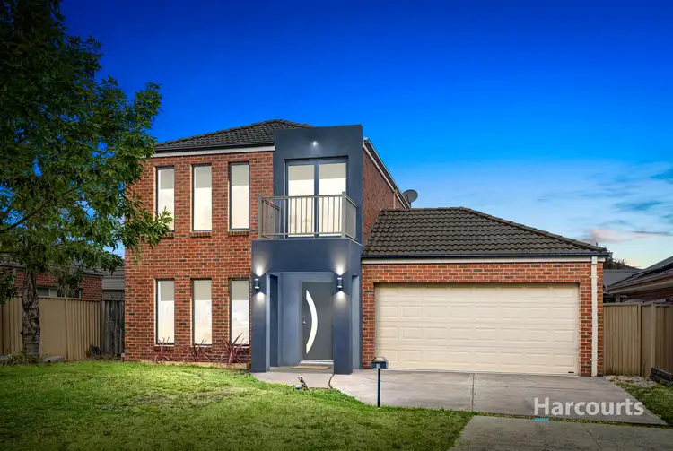 2 Alexandra Gardens, Caroline Springs VIC 3023