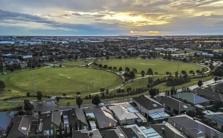 Second view of Homely house listing, 5 Portchester Green, Derrimut VIC 3026