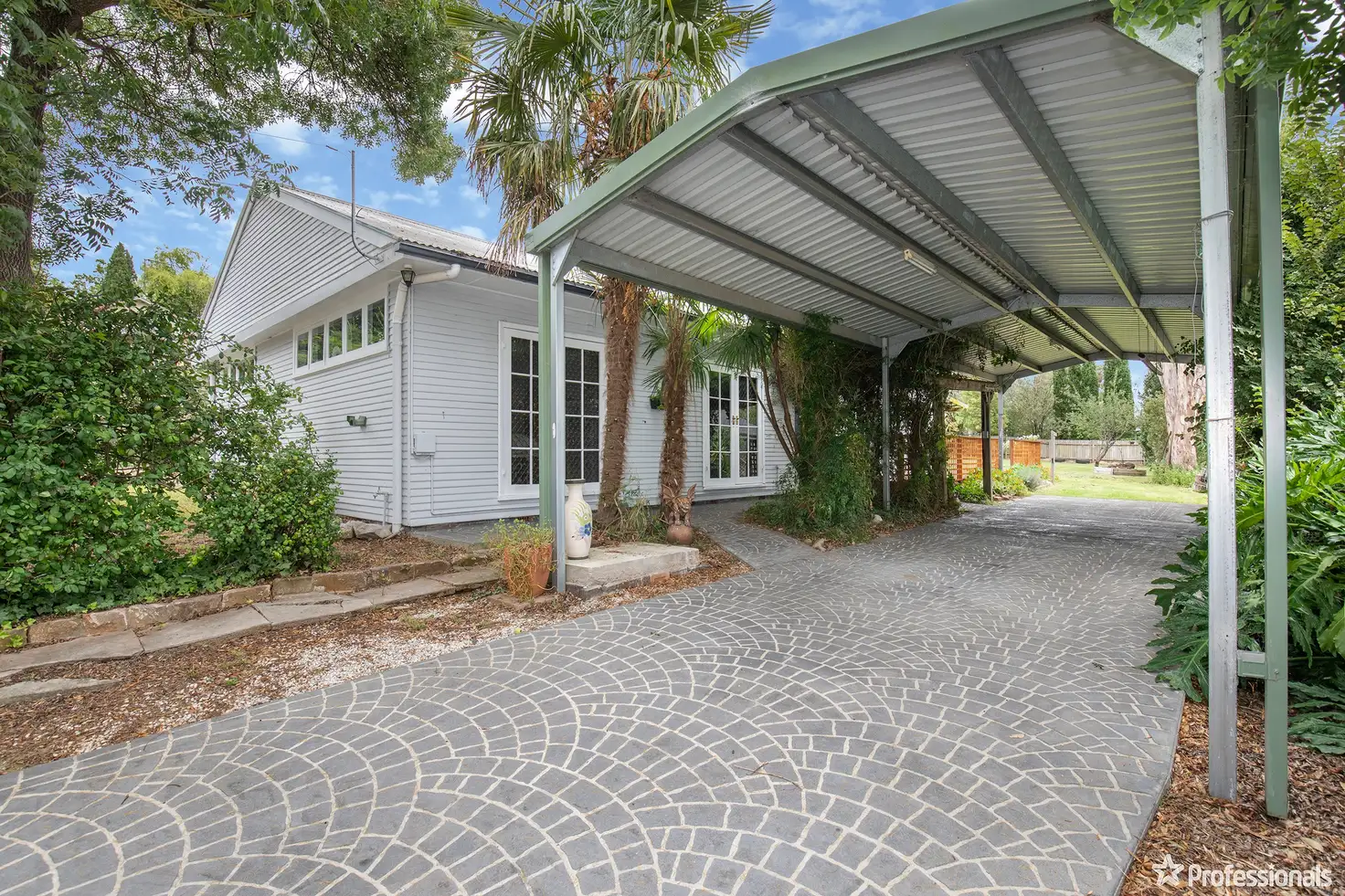 Main view of Homely house listing, 15 College Avenue, Armidale NSW 2350