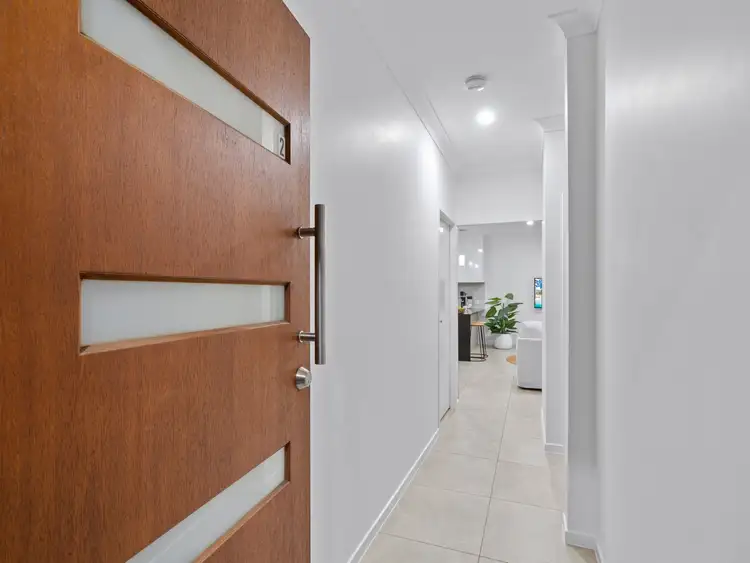 Fourth view of Homely townhouse listing, 2/92 Middleton Street, Mount Gravatt QLD 4122