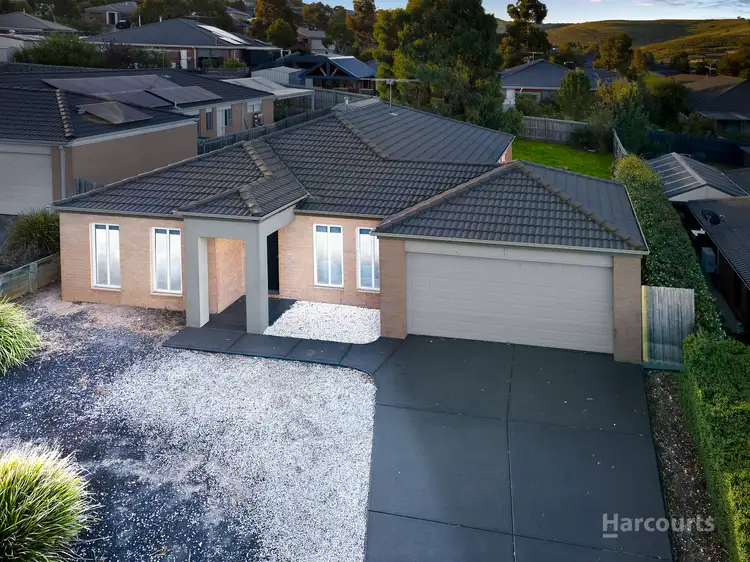 10 St Mellion Close, Sunbury VIC 3429