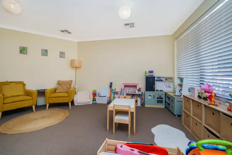 Fourth view of Homely house listing, 6 Kunzea Close, Maida Vale WA 6057