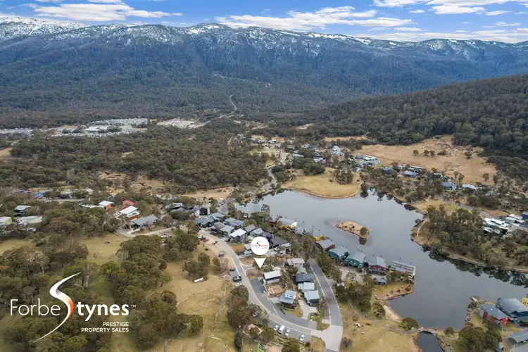 11 Rocky Road, Crackenback NSW 2627