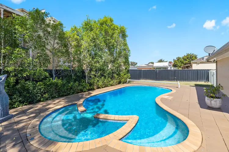 Third view of Homely house listing, 5 Plenty Close, Caroline Springs VIC 3023