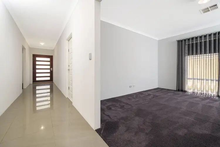 Fifth view of Homely house listing, 5 Seabrook Chase, Helena Valley WA 6056