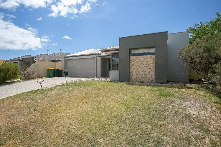 Seventh view of Homely house listing, 5 Parrot Close, Singleton WA 6175