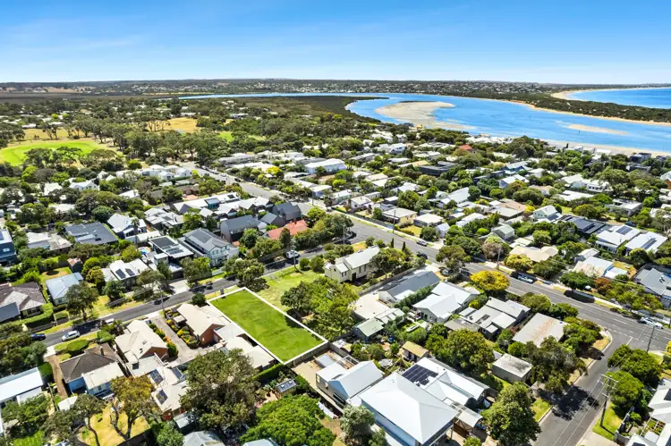 3 Thorn Street, Barwon Heads VIC 3227
