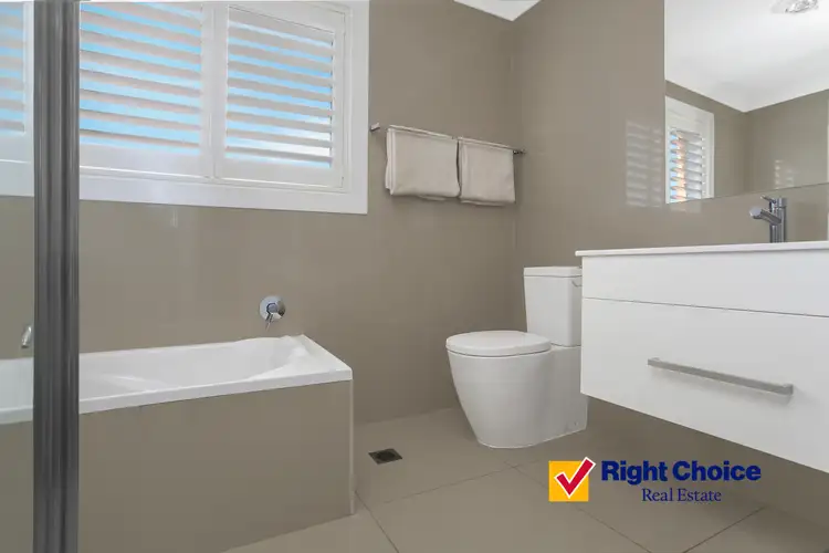 Fifth view of Homely semi-detached listing, 1/7 Burrill Place, Flinders NSW 2529