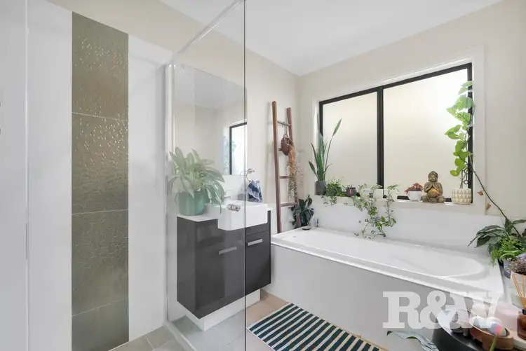 Fifth view of Homely semi-detached listing, 25a Evans Street, Oran Park NSW 2570