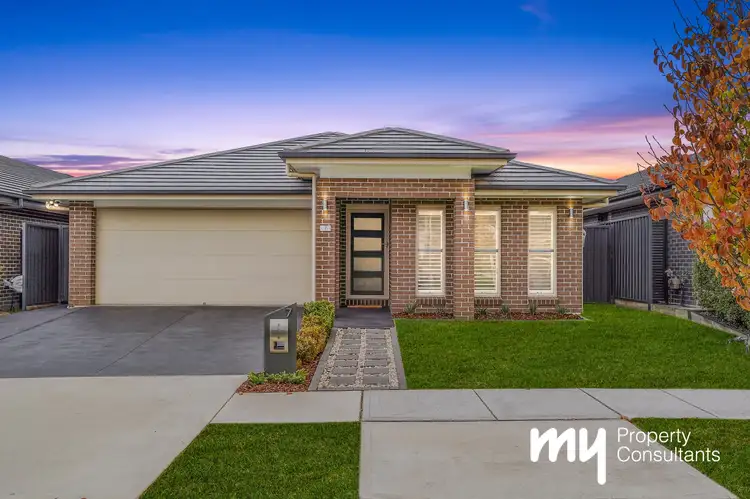 7 Runyon Street, Spring Farm NSW 2570