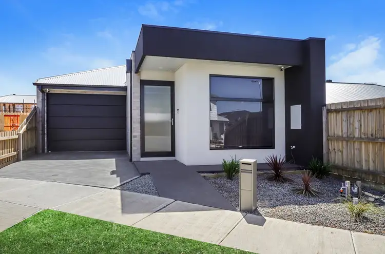 Main view of Homely house listing, 7 Mattina Circuit, Greenvale VIC 3059