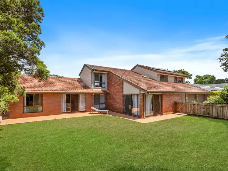 8 Coolac Street, Belmont QLD 4153