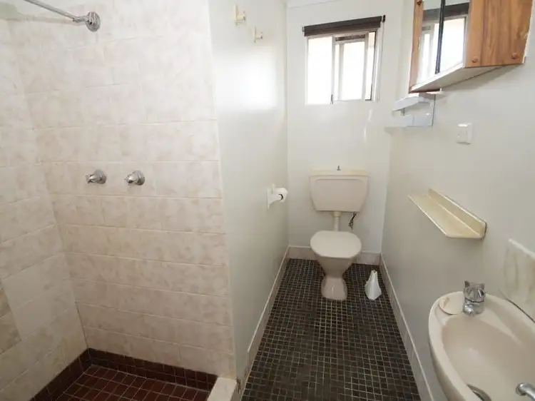 Fifth view of Homely unit listing, 2/5 Wigan Avenue, Armidale NSW 2350