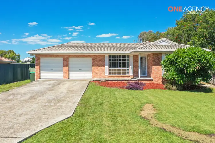 10 Pearson Place, Wingham NSW 2429