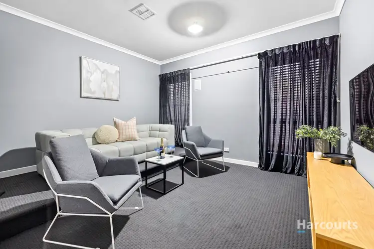 Fifth view of Homely house listing, 20 Maranoa Grove, Caroline Springs VIC 3023