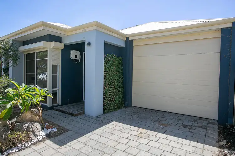 11 Ulmus Grove, Cockburn Central WA 6164