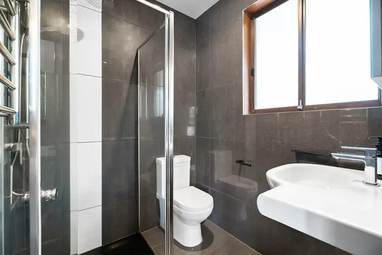 Sixth view of Homely house listing, 9 Nelson Close, Greenvale VIC 3059