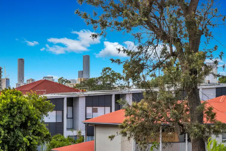 Third view of Homely apartment listing, 4/54 Brisbane Street, St Lucia QLD 4067