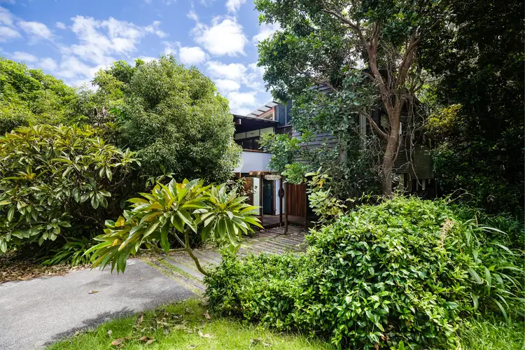 1/43 Bigoon Road, Point Lookout QLD 4183
