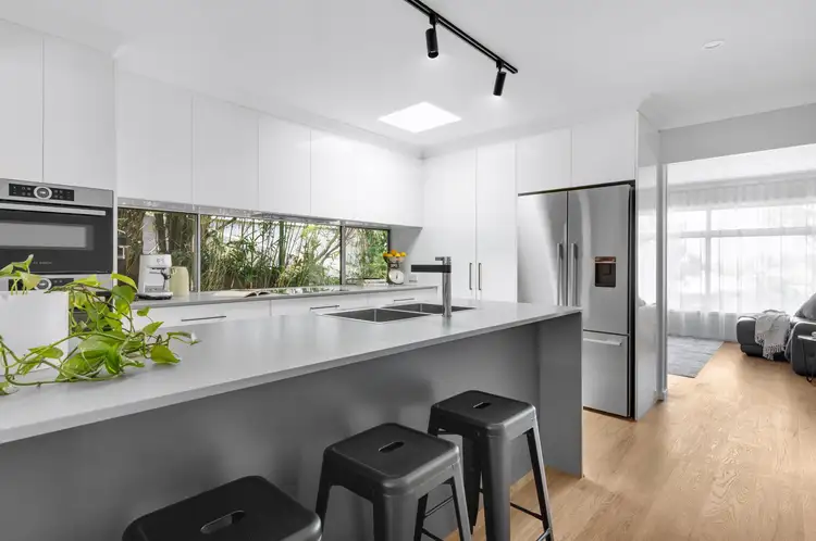 Second view of Homely house listing, 32 Morandoo Avenue, Mount Keira NSW 2500