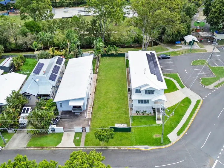 5 Bowering Street, Lota QLD 4179