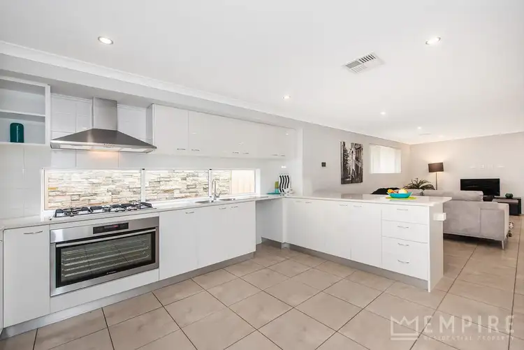 6 Rover Lane, Spearwood WA 6163
