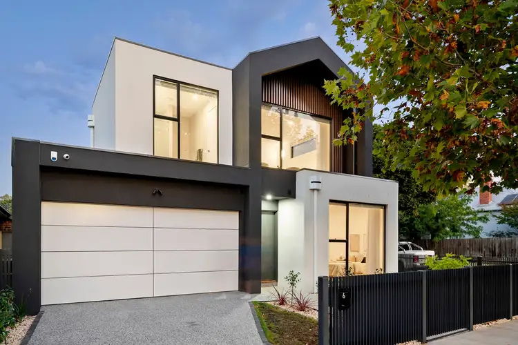 6 Myrnong Crescent, Ascot Vale VIC 3032
