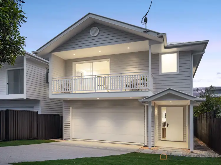 62 Strong Avenue, Graceville QLD 4075