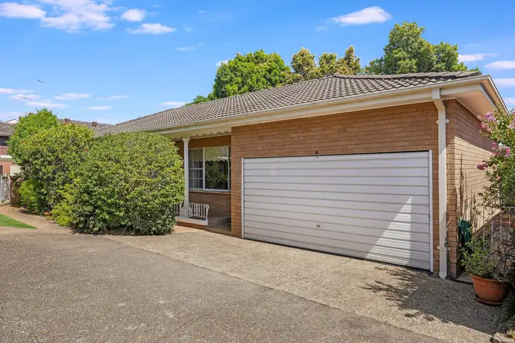 Second view of Homely villa listing, 6/28 Homedale Crescent, Connells Point NSW 2221