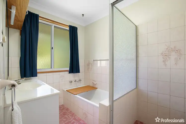 Fifth view of Homely house listing, 4 Moyes Street, Armidale NSW 2350
