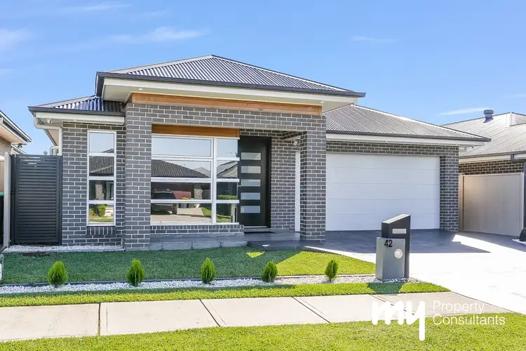 42 Harland Road, Spring Farm NSW 2570