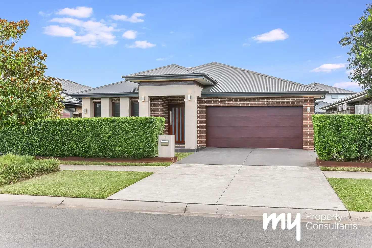 Main view of Homely house listing, 33 Lillydale Avenue, Gledswood Hills NSW 2557