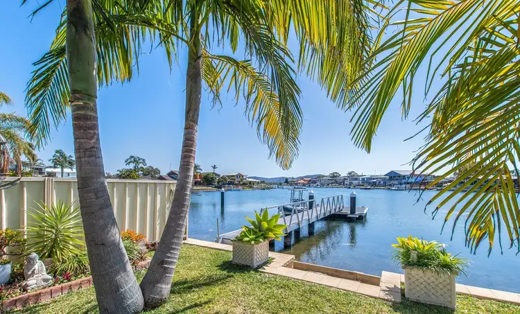 11 Mainsail Avenue, St Huberts Island NSW 2257
