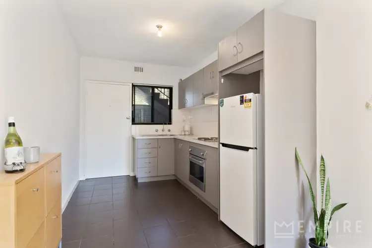 Fifth view of Homely house listing, 15/30 Lorraine Place, Hamilton Hill WA 6163