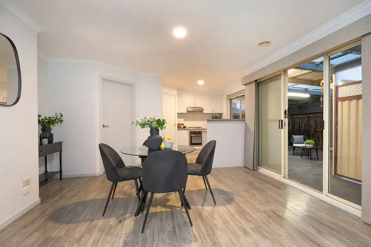 Sixth view of Homely unit listing, 2/90 Robinsons Road, Deer Park VIC 3023