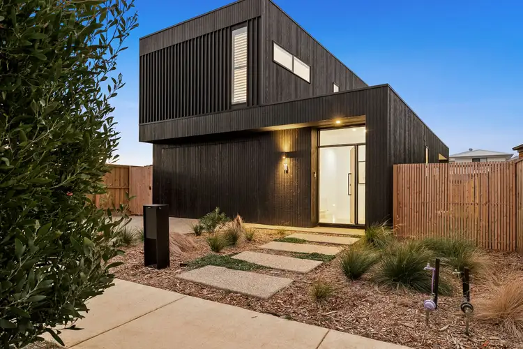 10 Wellington Crescent, Torquay VIC 3228