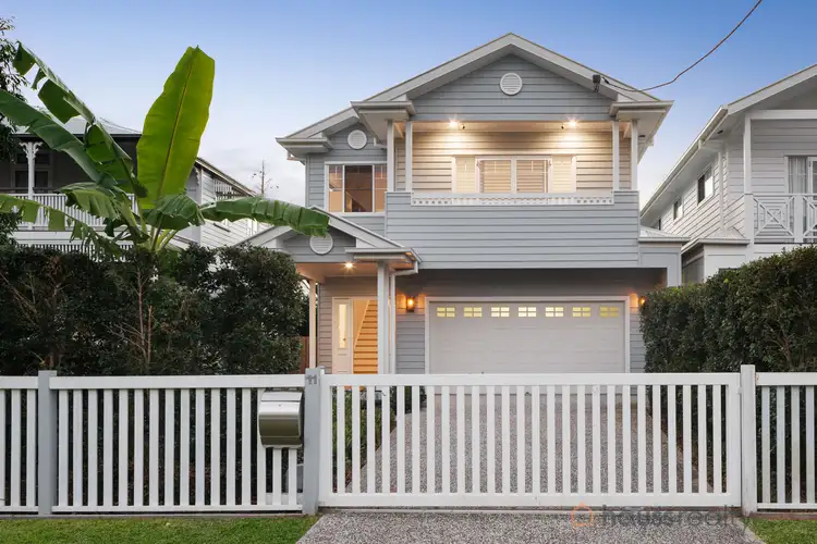 11 Fraser Street, Graceville QLD 4075