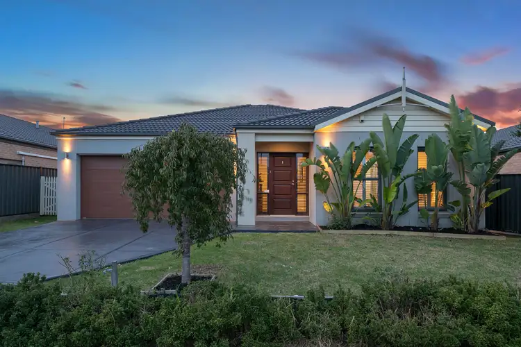 49 Pembroke Crescent, Derrimut VIC 3026
