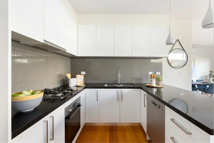Fifth view of Homely townhouse listing, 28 Hutchison Street, Niddrie VIC 3042