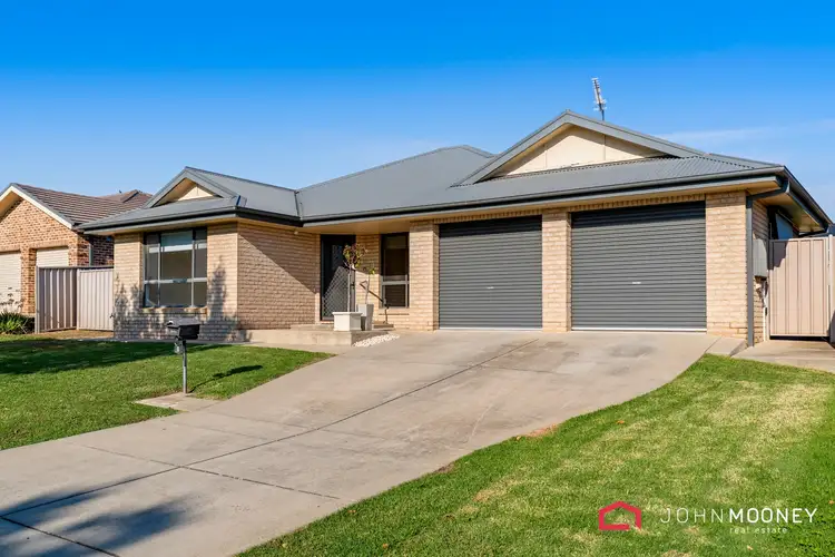 1/6 Bedervale Street, Bourkelands NSW 2650