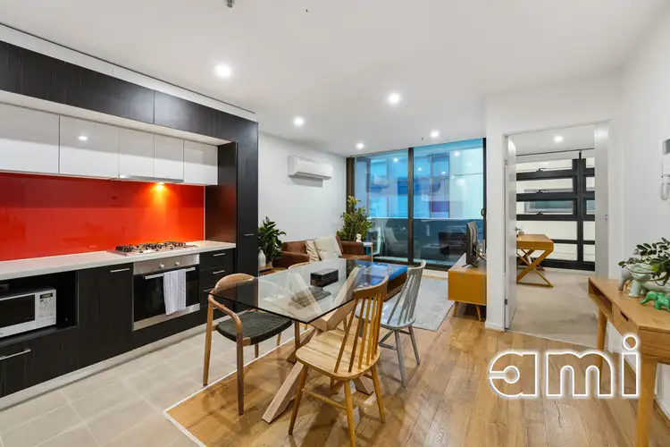 2203/8 Sutherland Street, Melbourne VIC 3000