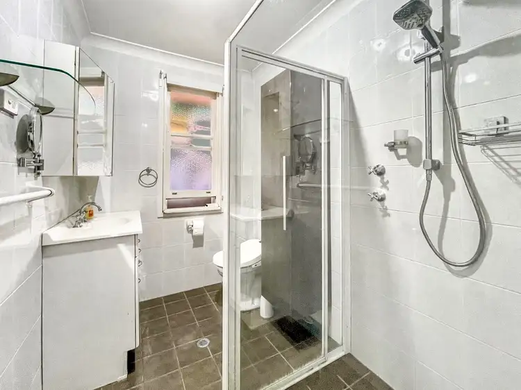 Sixth view of Homely house listing, 10 Allawah Place, Koonawarra NSW 2530