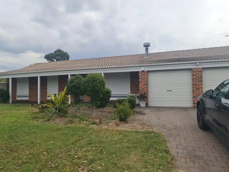 44 Queenscliff Drive, Woodbine NSW 2560