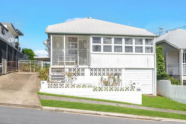 38 Craig Street, Red Hill QLD 4059