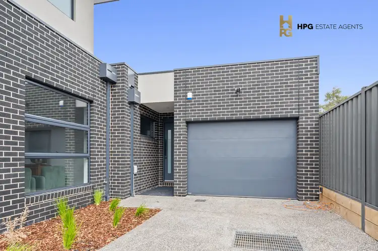 Main view of Homely townhouse listing, 3/7 Aylesbury Crescent, Gladstone Park VIC 3043